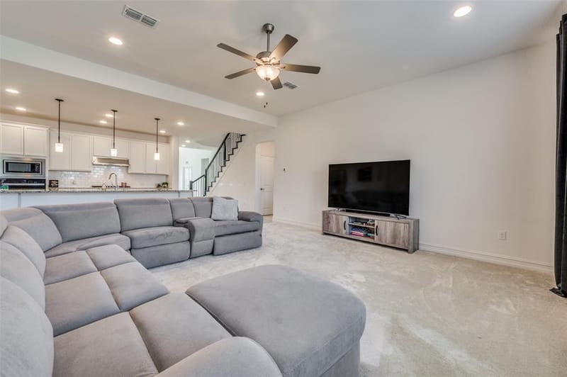 1609 Quentin Drive, Aubrey TX 76227 - Photo 14