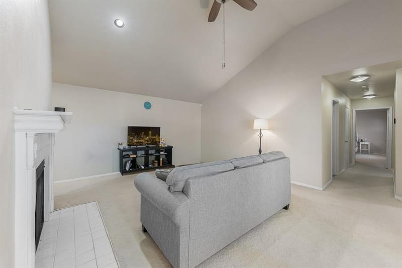 3315 Water Oak Court, Farmers Branch TX 75234 - Photo 7