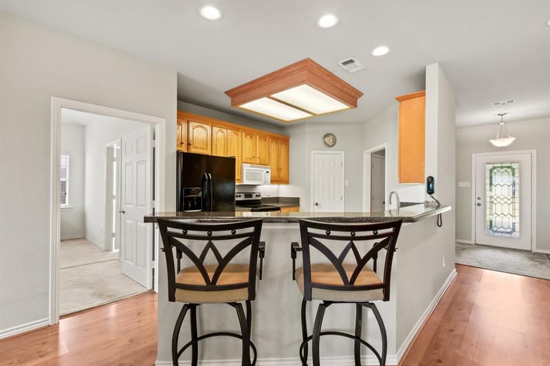 1237 Beachview, Seven Points TX 75143 - Photo 10