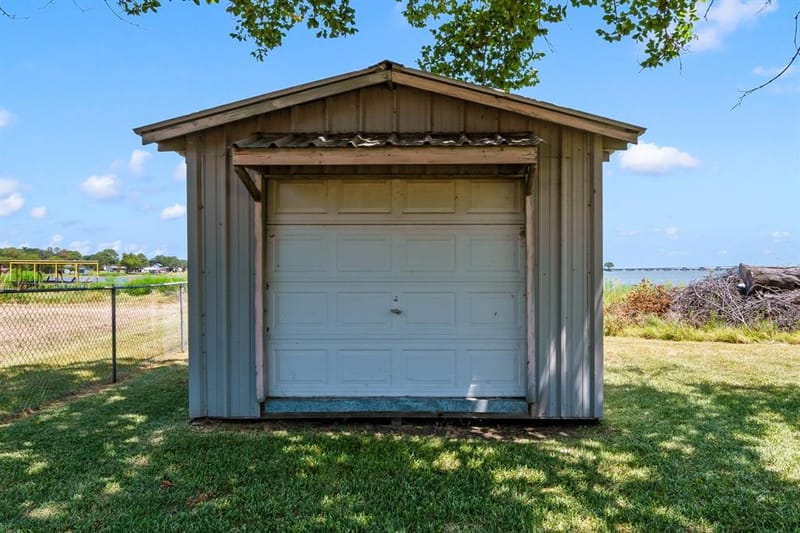 1237 Beachview, Seven Points TX 75143 - Photo 21