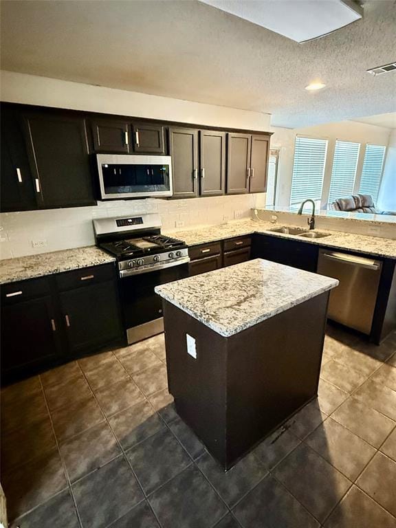 4922 Silverweed Drive, McKinney TX 75070 - Photo 4