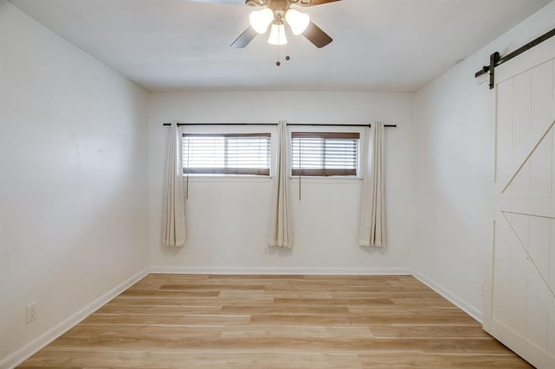 1130 W Lake Drive, Weatherford TX 76087 - Photo 16