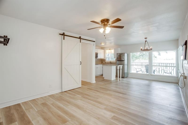 1130 W Lake Drive, Weatherford TX 76087 - Photo 14