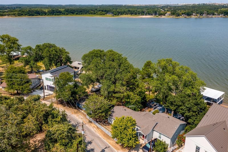 1130 W Lake Drive, Weatherford TX 76087 - Photo 31