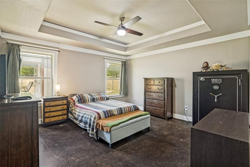816 W Park Avenue, Weatherford TX 76086 - Photo 12