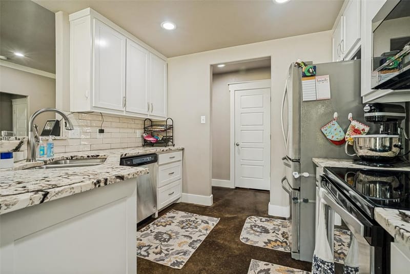816 W Park Avenue, Weatherford TX 76086 - Photo 9