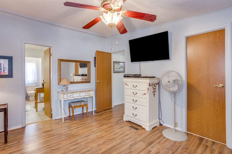 4406 Appletree Court, Granbury TX 76048 - Photo 26