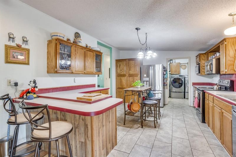 4406 Appletree Court, Granbury TX 76048 - Photo 9