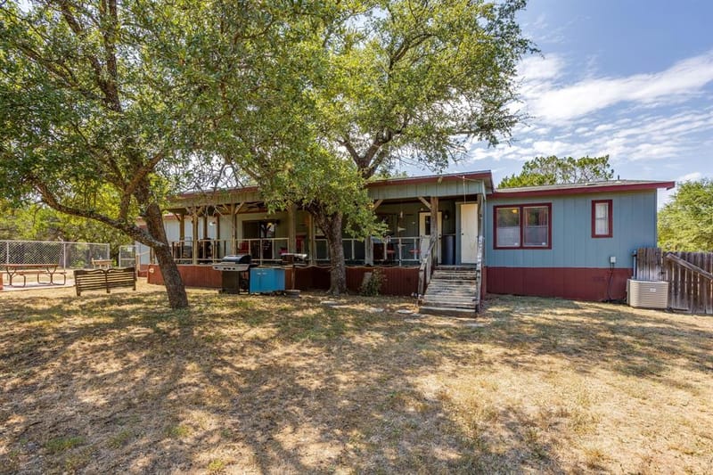 4406 Appletree Court, Granbury TX 76048 - Photo 30