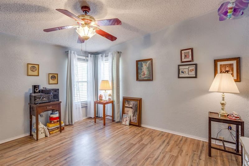 4406 Appletree Court, Granbury TX 76048 - Photo 25