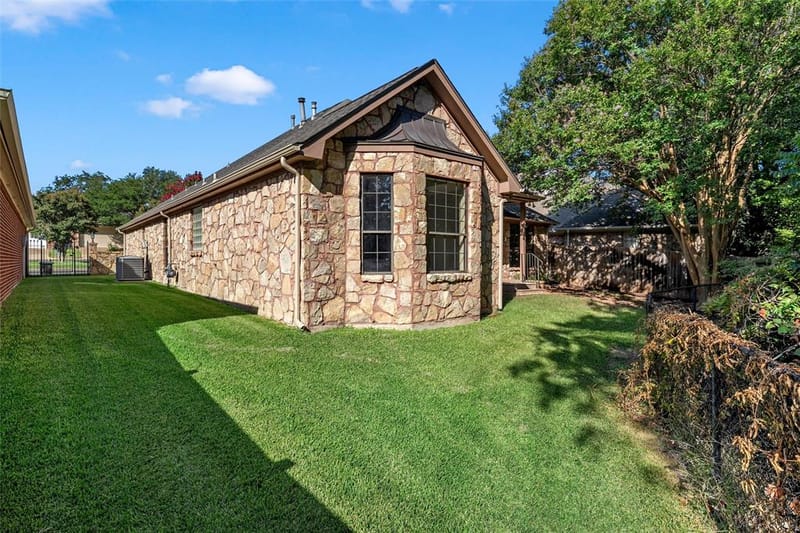 108 Landsborough Drive, Waco TX 76712 - Photo 23