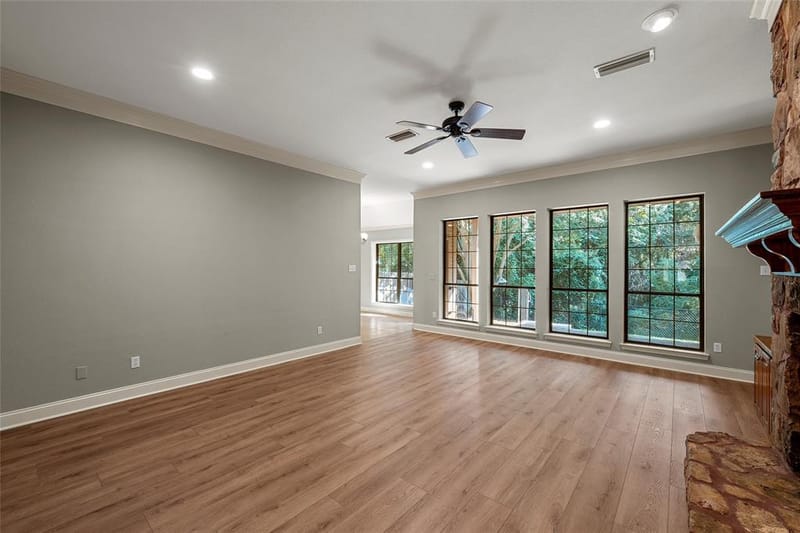 108 Landsborough Drive, Waco TX 76712 - Photo 7
