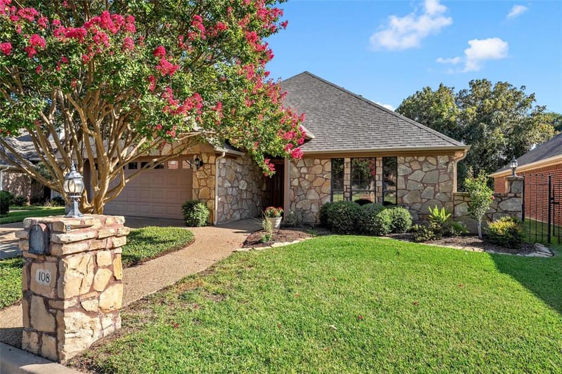 108 Landsborough Drive, Waco TX 76712