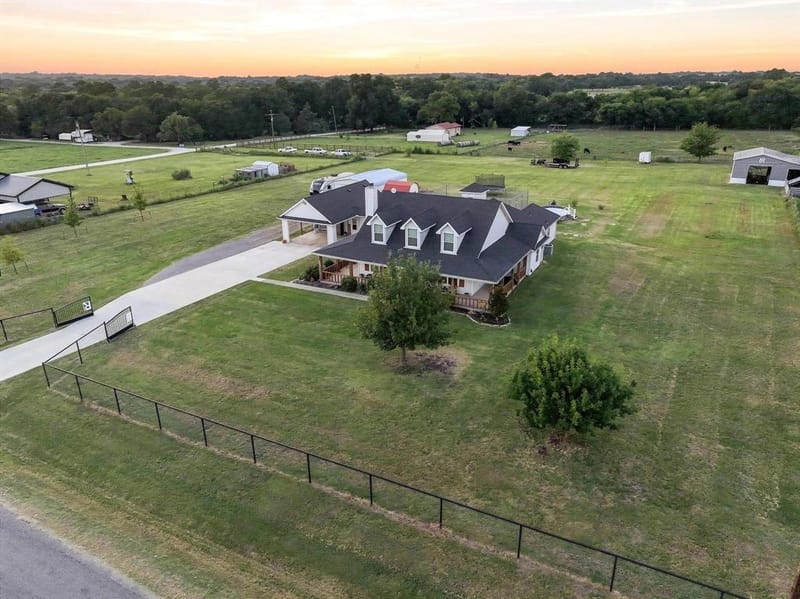 2455 County Road 700, Farmersville TX 75442