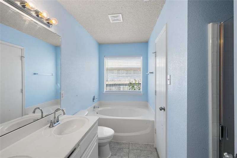 8404 Bowspirit Lane, Fort Worth TX 76053 - Photo 15