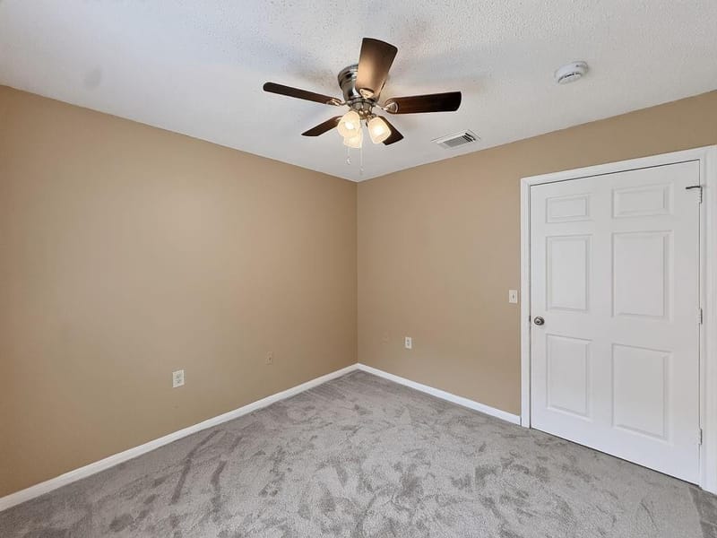 2239 Wilhurt Avenue, Dallas TX 75216 - Photo 15