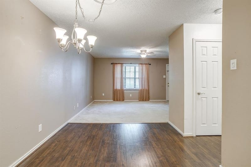 13845 Leinsper Green Street, Dallas TX 75240 - Photo 12