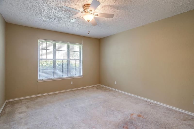 13845 Leinsper Green Street, Dallas TX 75240 - Photo 15