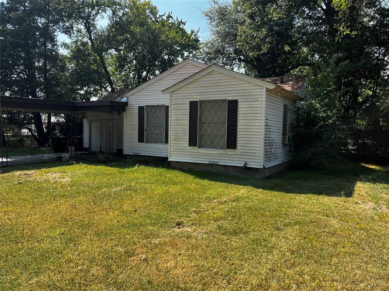 1005 Commerce Drive, Greenville TX 75401 - Photo 2