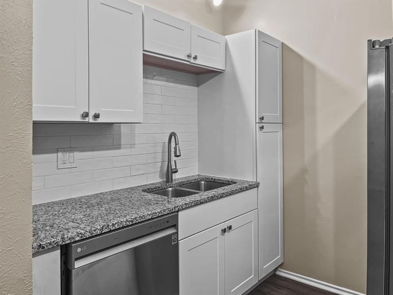 9600 Royal Lane # 112, Dallas TX 75243 - Photo 3