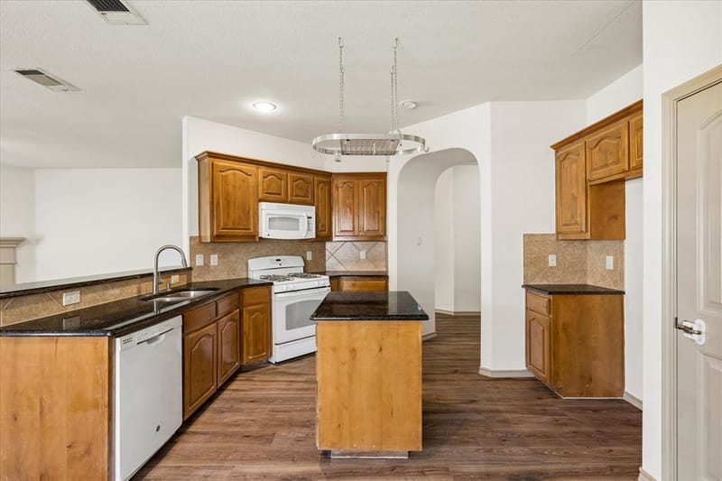 10400 Mono Lake Road, Fort Worth TX 76177 - Photo 12