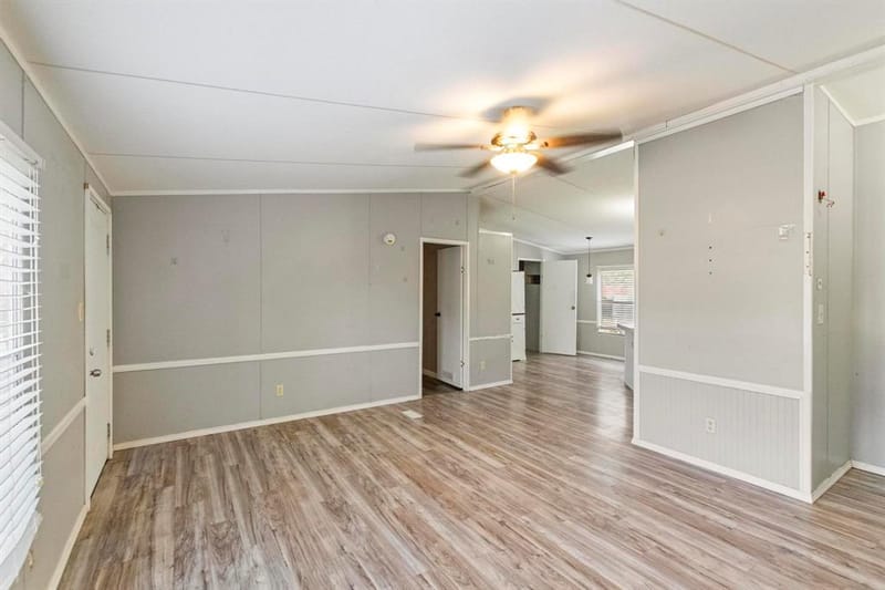 313 Hogan Lane, Whitesboro TX 76273 - Photo 11