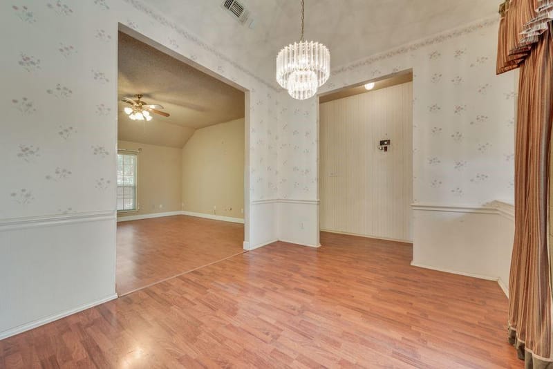 1022 Oak Tree Drive, Fort Worth TX 76140 - Photo 11
