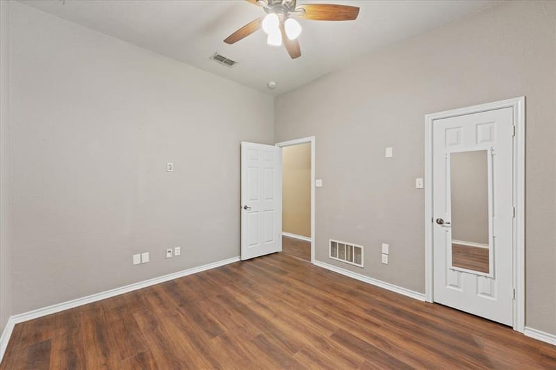 415 Valley View Lane, Krum TX 76249 - Photo 23