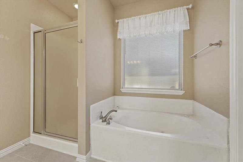 415 Valley View Lane, Krum TX 76249 - Photo 18