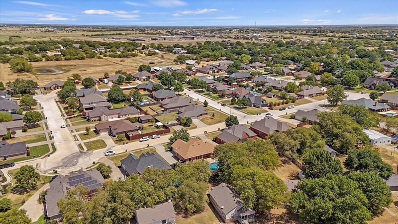 415 Valley View Lane, Krum TX 76249 - Photo 35