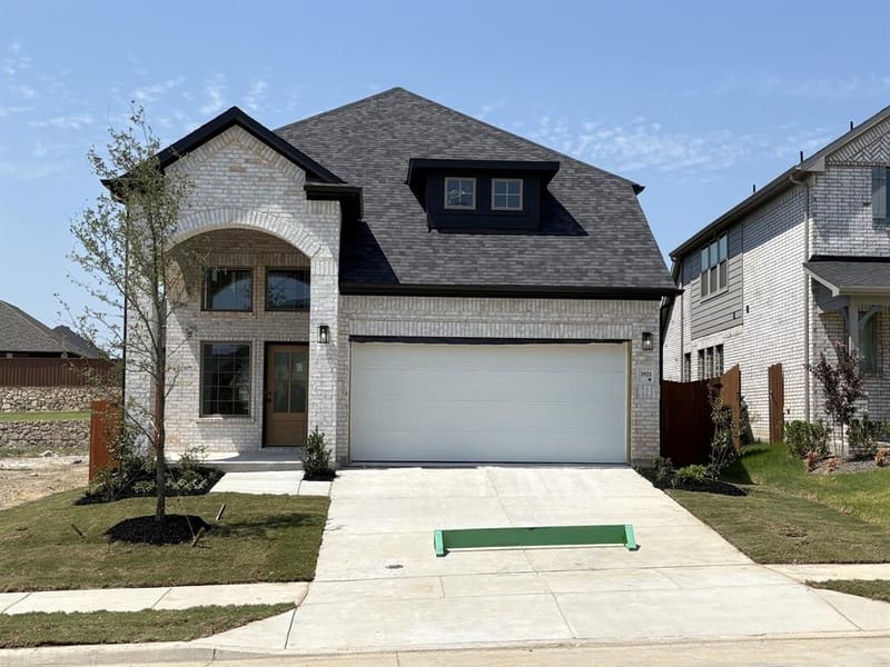 3921 Lakefield Drive, Heartland TX 75114