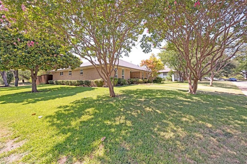 9407 Arborhill Drive, Dallas TX 75243