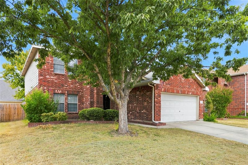 5825 Show Master Lane, Fort Worth TX 76179 - Photo 32