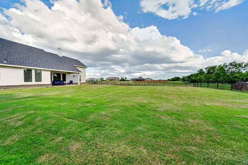 2446 Blackjack Oak Road, Oak Ridge TX 75161 - Photo 31