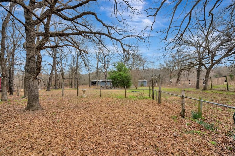 304 Hcr 1433, Covington TX 76636 - Photo 4