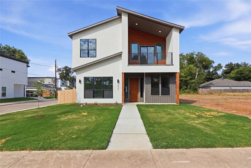 6200 Carlton Garrett Street, Dallas TX 75215