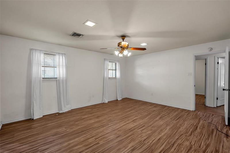 7024 Cheshire Drive, Waco TX 76712 - Photo 10