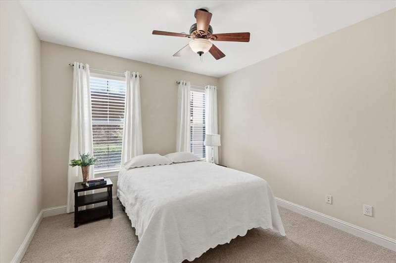 1110 Emerson Park Lane, Irving TX 75063 - Photo 23