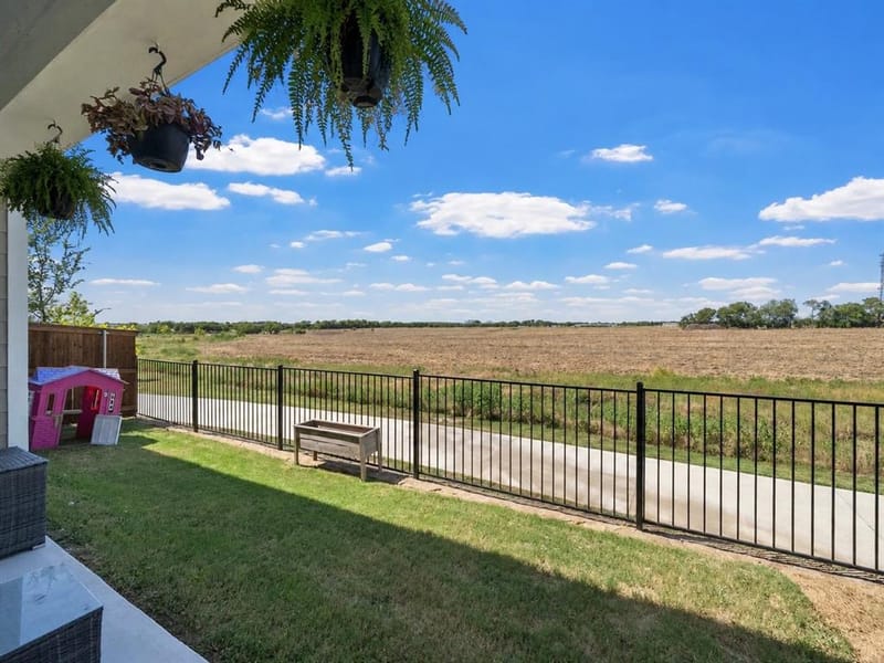 209 Chestnut Street, Celina TX 75009 - Photo 34