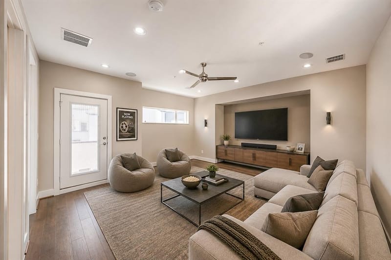 381 E Greenbriar Lane # 804, Dallas TX 75203 - Photo 32