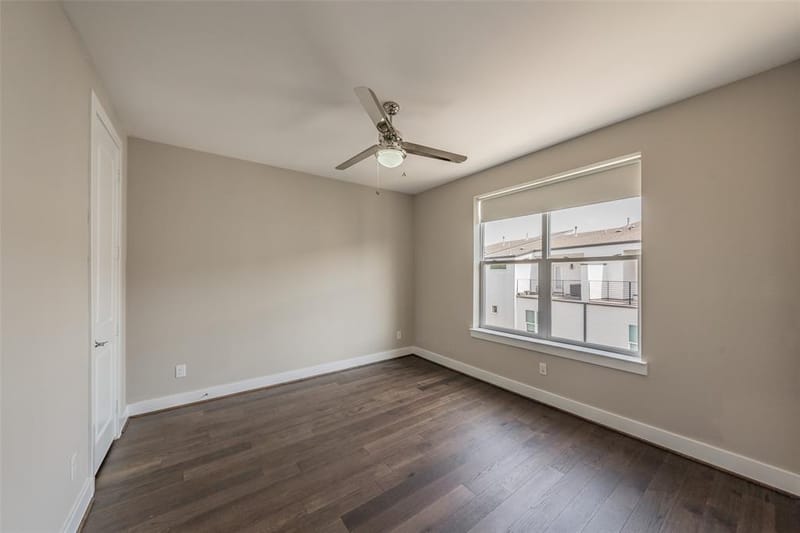 381 E Greenbriar Lane # 804, Dallas TX 75203 - Photo 33