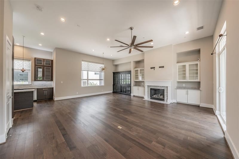 381 E Greenbriar Lane # 804, Dallas TX 75203 - Photo 15