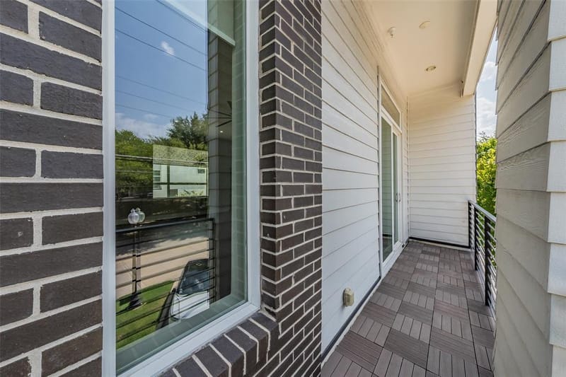 381 E Greenbriar Lane # 804, Dallas TX 75203 - Photo 19