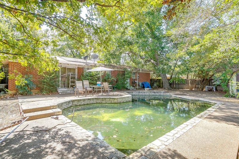 7205 Robinhood Lane, Fort Worth TX 76112 - Photo 2