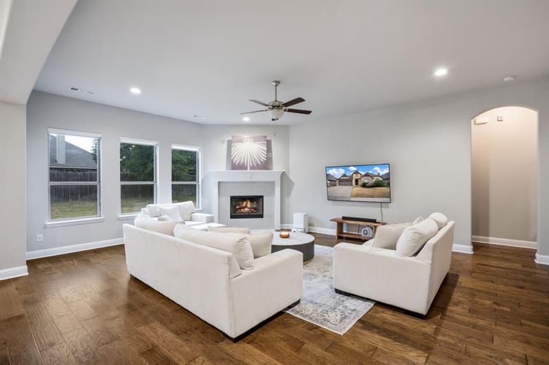 329 Strait Lane, Waxahachie TX 75165 - Photo 3