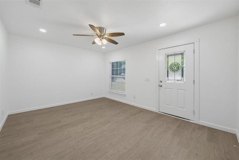 3505 Panola Avenue, Fort Worth TX 76103 - Photo 6