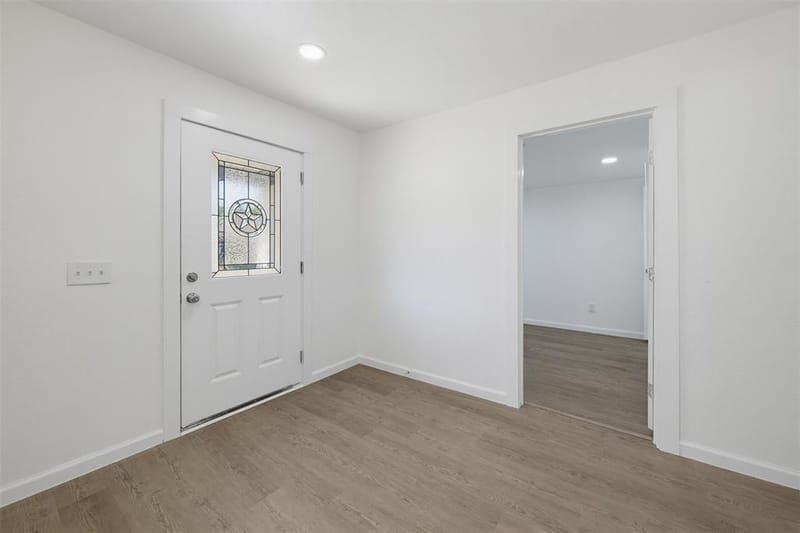 3505 Panola Avenue, Fort Worth TX 76103 - Photo 5