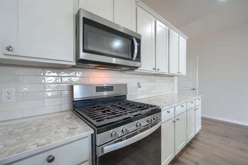6037 Warrington Street, Celina TX 76227 - Photo 7
