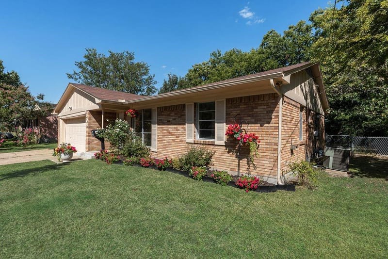 500 Kirven Avenue, Waxahachie TX 75165 - Photo 9