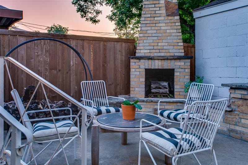 2745 Ivandell Avenue, Dallas TX 75211 - Photo 32